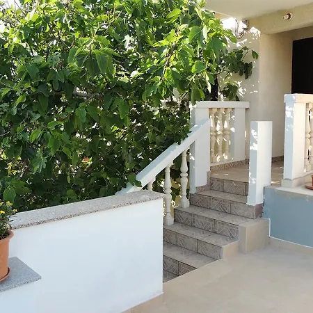 Vuleta Apartament Pag Town