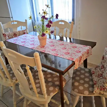 Vuleta Apartment *