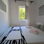 Vuleta Apartment *