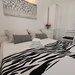 Vuleta Apartment *